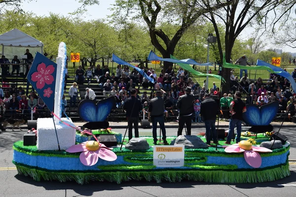 Desfile Nacional de Flores de Cerezo 2016 en Washington DC — Foto de Stock