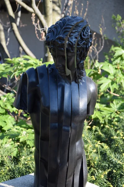 워싱턴, Dc에에서 Hirshhorn 조각 가든에서 조각 — 스톡 사진
