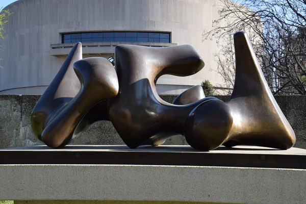 华盛顿特区 Hirshhorn 雕塑园雕塑 — 图库照片