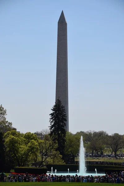 Pohled na Washington Monument z Bílého domu ve Washingtonu, Dc — Stock fotografie