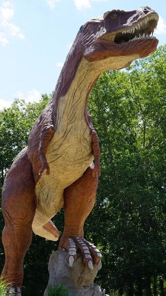 The Dinosaur Place en Nature 's Art Village en Montville, Connecticut — Foto de Stock