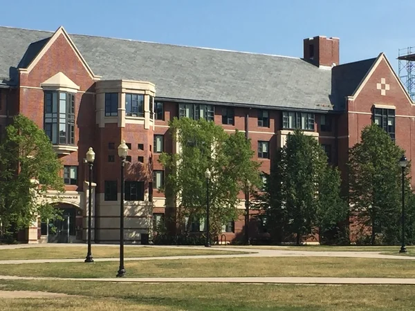 Slaapzalen bij de Universiteit van Connecticut (Uconn) in Storrs (Connecticut) — Stockfoto