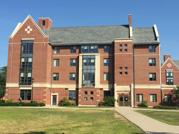 Dormitório na Universidade de Connecticut (UConn) em Storrs, Connecticut — Fotografia de Stock