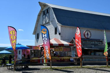 KERHONKSON NY - 5 Eylül 2020 'de görüldüğü gibi Kerhonkson, New York eyaletindeki Kelders Çiftliği' nde çiftlik mağazası.