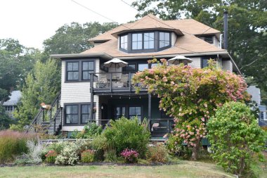PEAKS ADASI, MAINE - 26 Eylül 2020 'de görüldüğü üzere Portland yakınlarındaki Peaks Adası' ndaki evler.