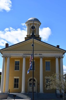 CANDAIGUA, NY - 18 SEP: Canandaigua Belediye Binası, New York, Canandaigua, 18 Eylül 2020. 