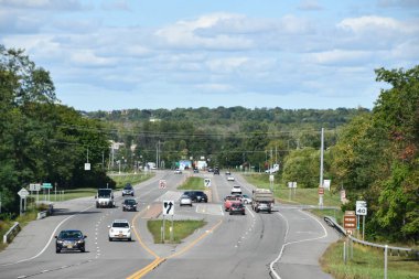 CANDAIGUA, NY - 18 SEP: 18 Sep 2020 'de görüldüğü gibi, New York eyaletinde Canandaigua' da gezinmek.