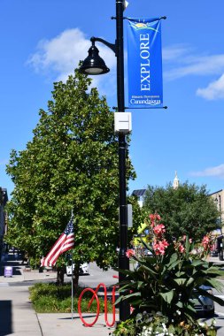 CANDAIGUA, NY - 18 Sep 2020 'de görüldüğü gibi Canandaigua, New York şehir merkezindeki ana cadde.