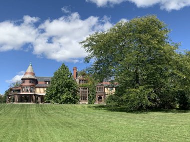 CANDAIGUA, NY - 18. SEP: Sonnenberg Gardens & Mansion, Canandaigua, New York, 18..