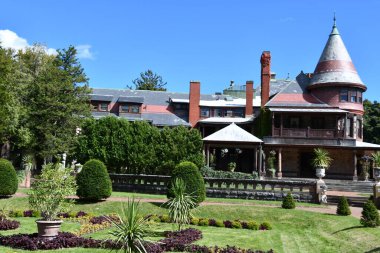 CANDAIGUA, NY - 18. SEP: Sonnenberg Gardens & Mansion, Canandaigua, New York, 18..