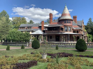 CANDAIGUA, NY - 18. SEP: Sonnenberg Gardens & Mansion, Canandaigua, New York, 18..
