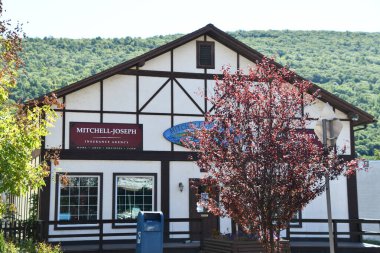 NAPLES, New York - 20 Eylül 2020 'de görüldüğü gibi Napoli' deki ana cadde, New York 'un dışında..