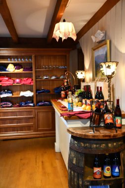 WARREN, CT - 11 Ekim 2021 'de görüldüğü gibi Warren, Connecticut' taki Hopkins Üzüm bağı.