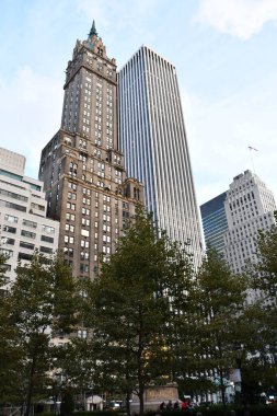 NEW YORK, NY - 3 Haziran 2019 'da New York' ta Manhattan 'da gökdelen.