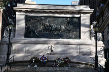 New York, New York - 18 Ekim 2022 'de New York' ta İtfaiyeciler Anıtı.