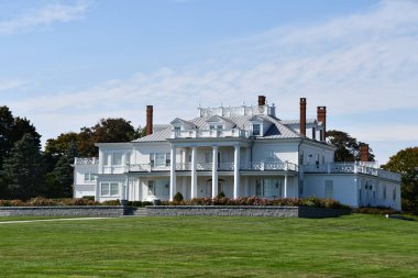 RYE, NH - 4 Ekim 2020 'de görüldüğü gibi Rye, New Hampshire' daki Fuller Malikanesi.