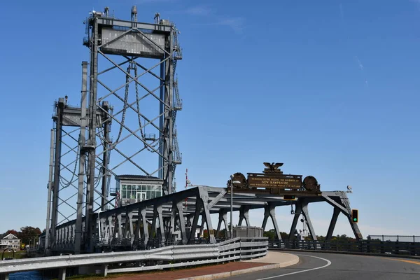 Portsmouth Okt Memorial Bridge Från Första Världskriget Portsmouth New Hampshire — Stockfoto