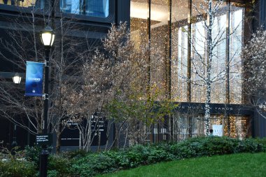 New York City Hudson Yards 'da Bella Abzug Parkı, 25 Aralık 2022' de görüldüğü gibi..