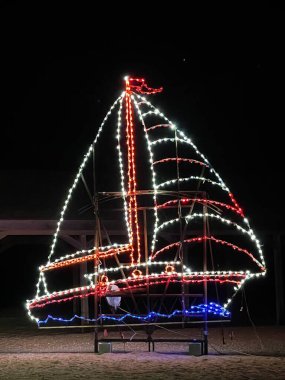 NEW HAVEN, CT NOV 29: 2020 Lighthouse Point Park, Connecticut 'ta Lighthouse Fantasy of Lights Show, 29 Kasım 2020' de görüldüğü gibi. 