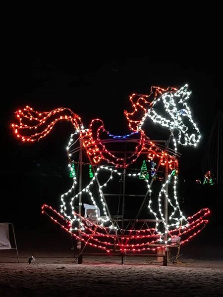 NEW HAVEN, CT NOV 29: 2020 Lighthouse Point Park, Connecticut 'ta Lighthouse Fantasy of Lights Show, 29 Kasım 2020' de görüldüğü gibi. 