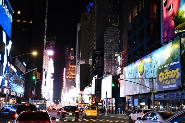 Nowość York Grudzień Times Square Manhattanie Pokazany Broadway Theaters Animowanymi — Zdjęcie stockowe