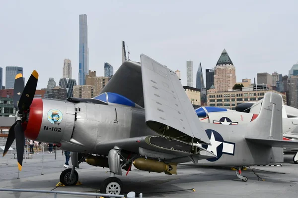 New York Apr Tentoonstellingen Het Intrepid Sea Air Space Museum — Stockfoto