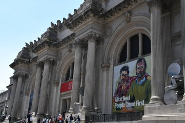 MANHATTAN, NEW YORK - 9 Mayıs: Metropolitan Museum of Art - The Met - Manhattan, New York City, 9 Mayıs 2021 'de görüldüğü gibi. 