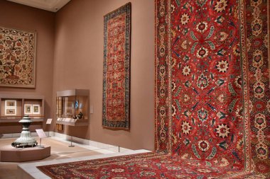 MANHATTAN, NEW YORK - 9 Mayıs: Metropolitan Museum of Art - The Met - Manhattan, New York City, 9 Mayıs 2021 'de görüldüğü gibi. 