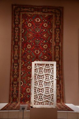 MANHATTAN, NEW YORK - 9 Mayıs: Metropolitan Museum of Art - The Met - Manhattan, New York City, 9 Mayıs 2021 'de görüldüğü gibi. 