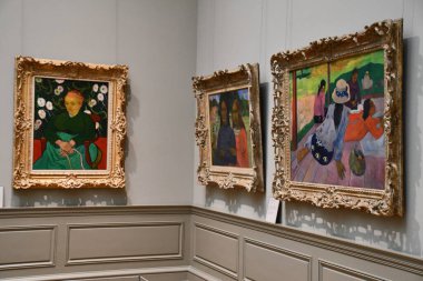 MANHATTAN, NEW YORK - 9 Mayıs: Metropolitan Museum of Art - The Met - Manhattan, New York City, 9 Mayıs 2021 'de görüldüğü gibi. 