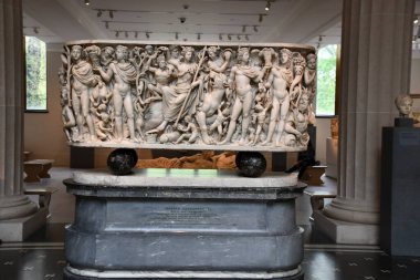 MANHATTAN, NEW YORK - 9 Mayıs: Metropolitan Museum of Art - The Met - Manhattan, New York City, 9 Mayıs 2021 'de görüldüğü gibi. 