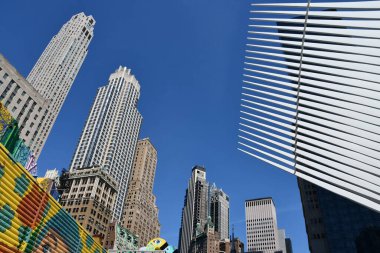 NEW YORK, NY - 3 Haziran 2018 'de New York' taki Dünya Ticaret Merkezi 'ndeki Duvar Projesi.