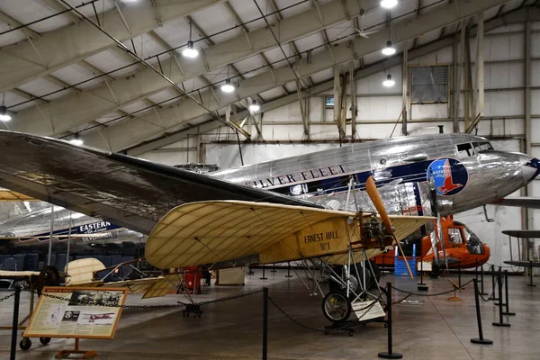 Windsor Locks Mai New England Air Museum Windsor Locks Connecticut — Stockfoto