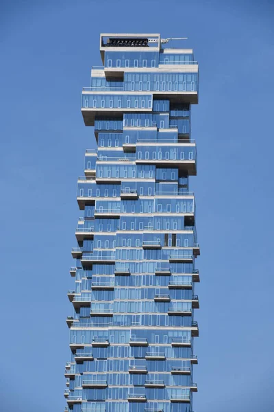 New York Jun 2021年6月5日 ニューヨークのマンハッタンのレナード通り この建物はスイスの建築事務所Herzog Meuronによって設計されました — ストック写真