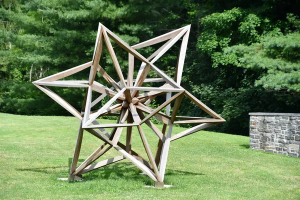 Ridgefield Jul Stars Survey Frank Stella Wystawy Muzeum Sztuki Współczesnej — Zdjęcie stockowe