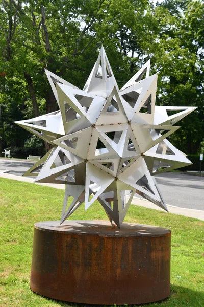 Ridgefield Jul Stars Survey Frank Stella Exhibition Aldrich Contemporary Art — 图库照片