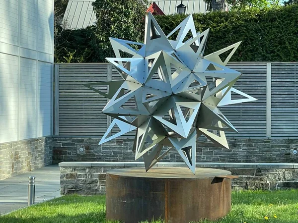 Ridgefield Jul Stars Survey Frank Stella展 Aldrich Contemporary Art Museum — ストック写真