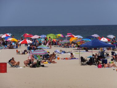 Seaside Heights New Jersey'deki Jersey sahilinde kumsalda