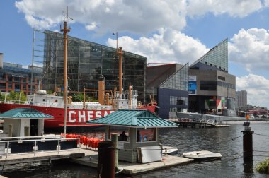 The National Aquarium and the Lightship Chesapeake at the Inner Harbor in Baltimore, Maryland clipart