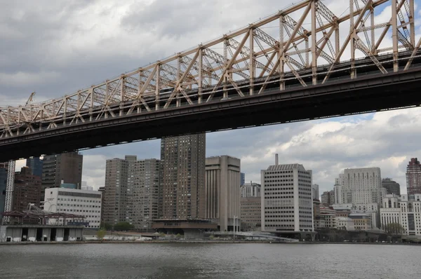 뉴욕시에서 queensboro 교량 — 스톡 사진