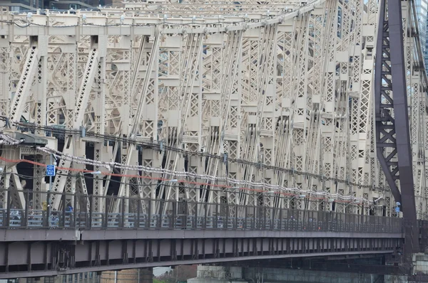 Мост Куинсборо в Нью-Йорке — стоковое фото