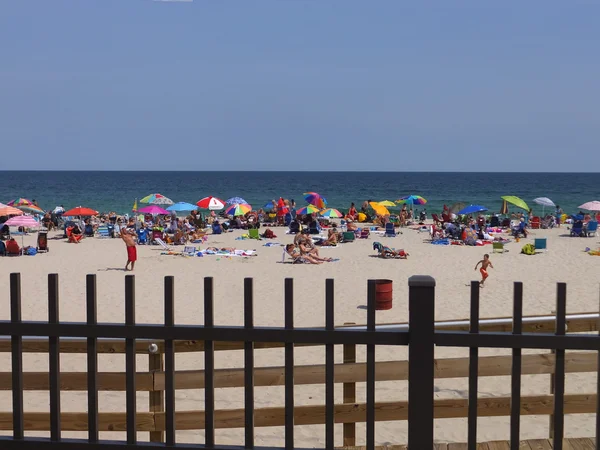 Praia em Seaside Heights em Jersey Shore em Nova Jersey — Fotografia de Stock