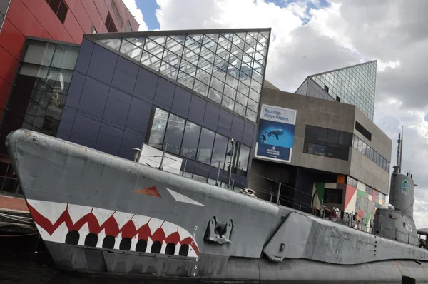 USS Torsk y Acuario Nacional en Baltimore — Foto de Stock