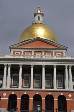 Massachusetts eyalet evi