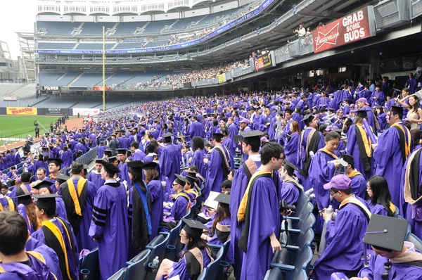 New York Üniversitesi (Nyu) 181st mezuniyet töreni