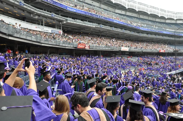 New York Üniversitesi (Nyu) 181st mezuniyet töreni