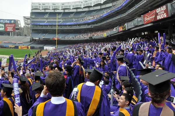 New York Üniversitesi (Nyu) 181st mezuniyet töreni