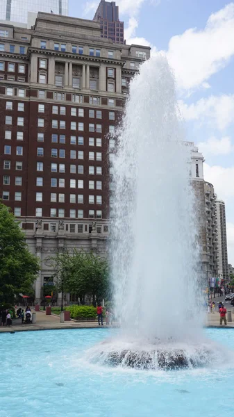 Fontein op Love Park in Philadelphia — Stockfoto