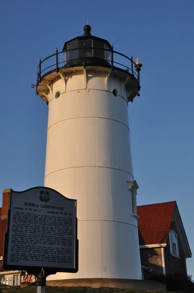 Nobska φάρο στο δάσος τρύπα στο Cape Cod — Φωτογραφία Αρχείου