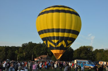 Şafakta 2015 Plainville yangın şirket sıcak hava balon Festivali açılışında balon